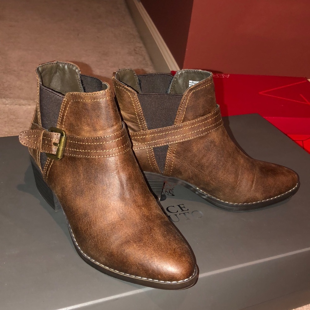 Brown Booties w/ Buckle